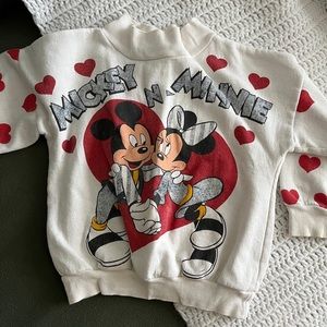 Vintage Mickey and Minnie Mouse crewneck